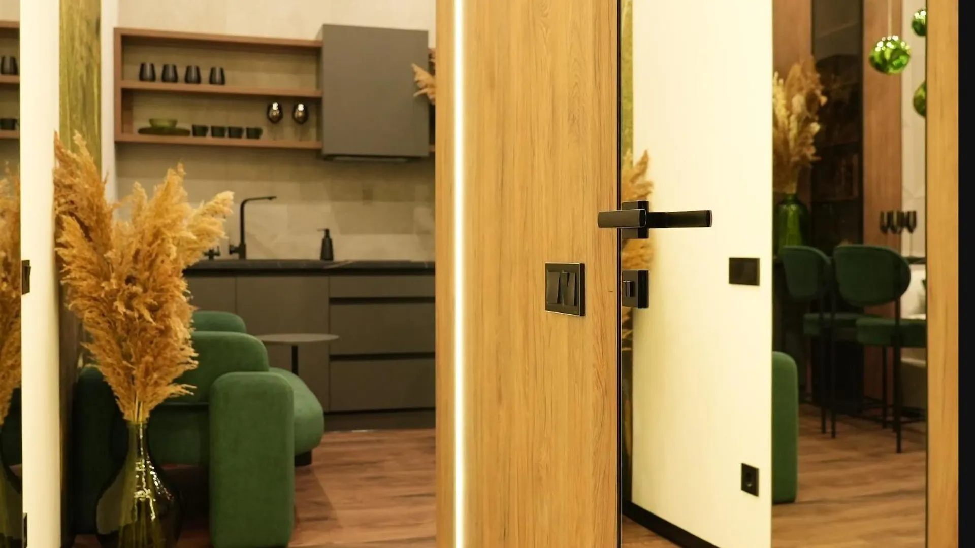 Aparthotel Skyspa Apartments - Апартаменти З Джакузі На Терасі З Видом На Печерськ Kyjev