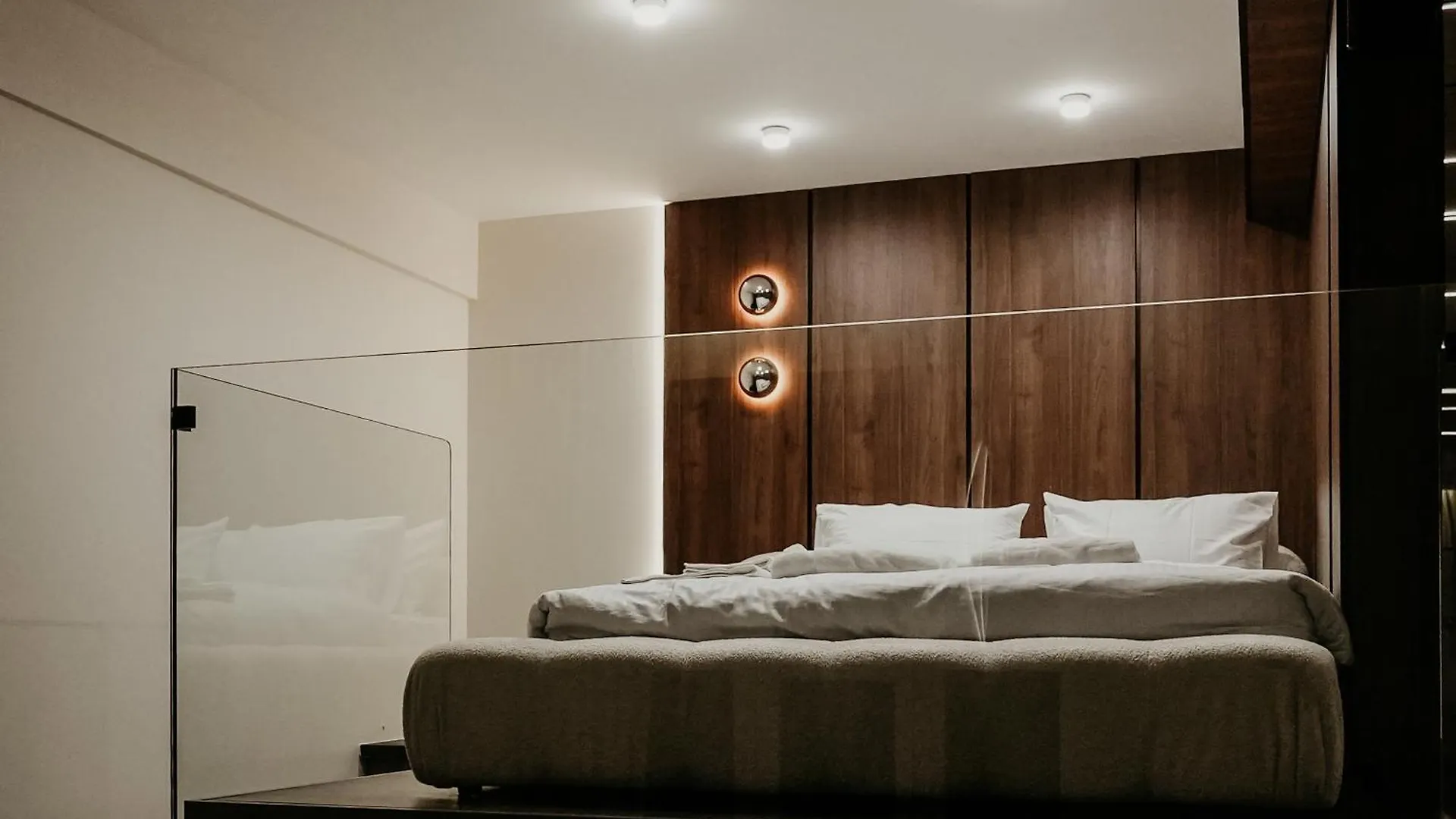 Skyspa Apartments - Апартаменти З Джакузі На Терасі З Видом На Печерськ Kyiv 0*,  Ukraine